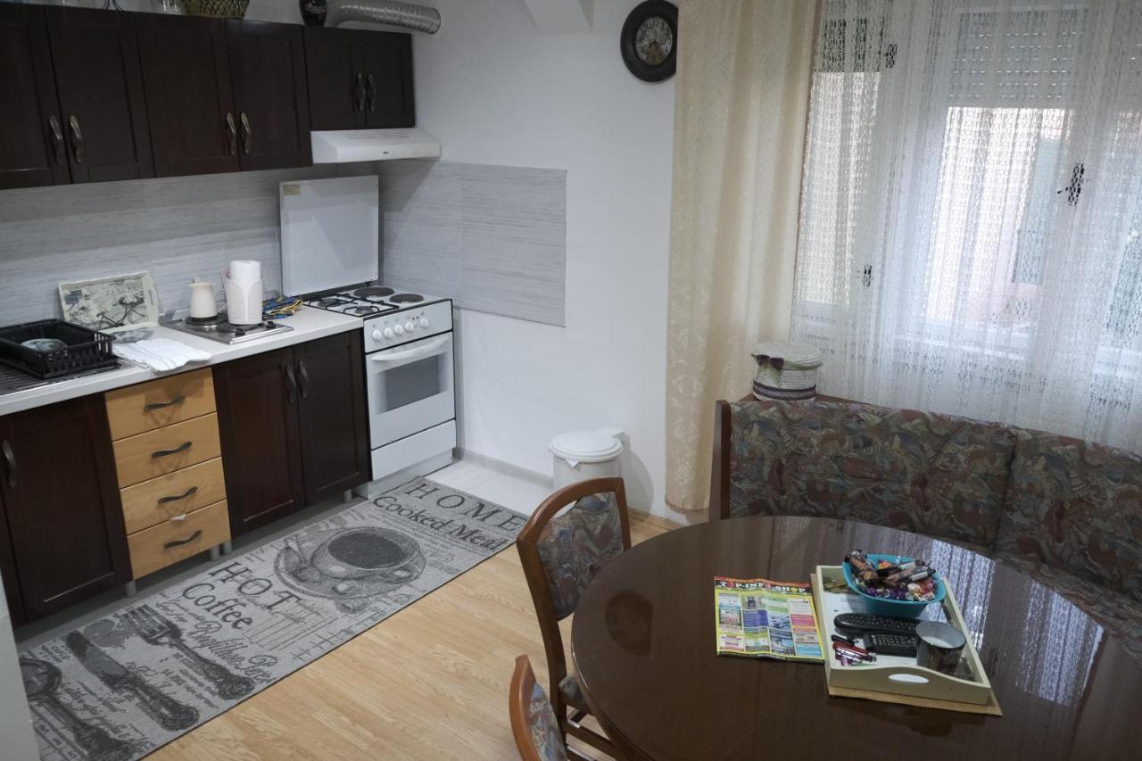 Nikodijevic Apartment Vrsac Luaran gambar